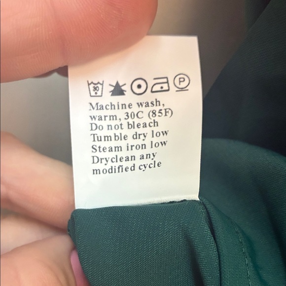 Studio Y Emerald Green Blouse with Ruched Sleeves - Picture 7 of 8